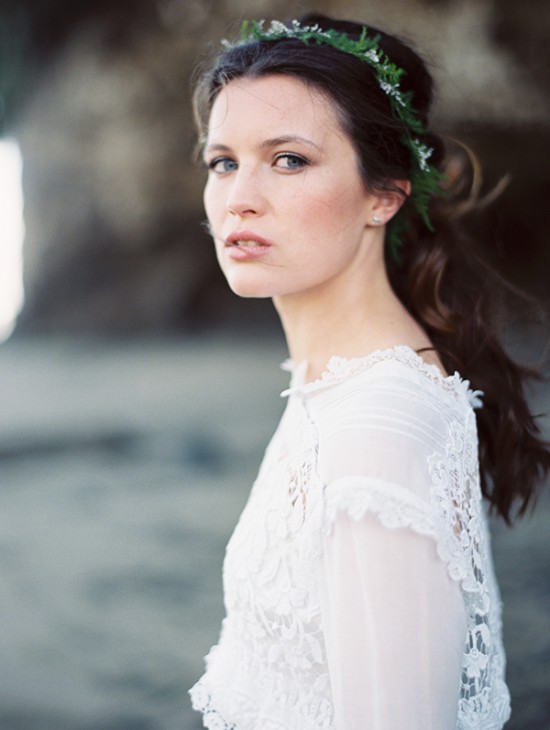 magnolia-rouge-newest-issue-beach