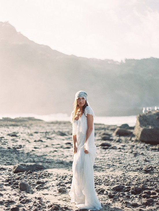 magnolia-rouge-newest-issue-beach