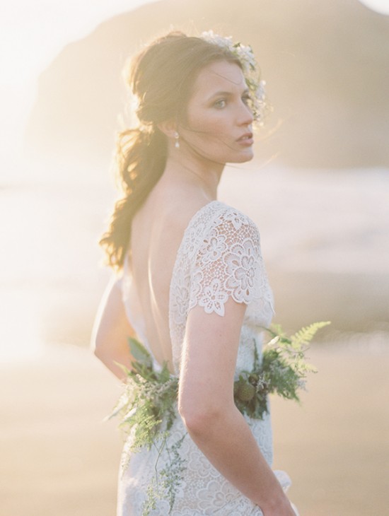 magnolia-rouge-newest-issue-beach