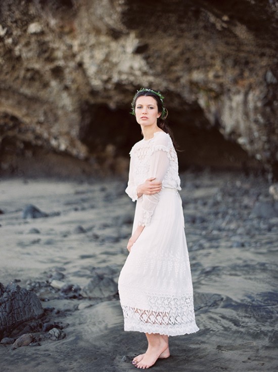 magnolia-rouge-newest-issue-beach