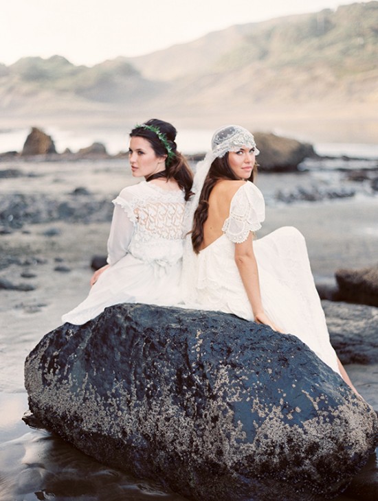 magnolia-rouge-newest-issue-beach