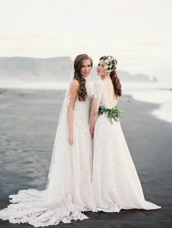 magnolia-rouge-newest-issue-beach