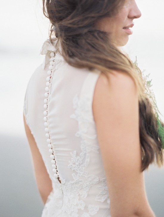 magnolia-rouge-newest-issue-beach