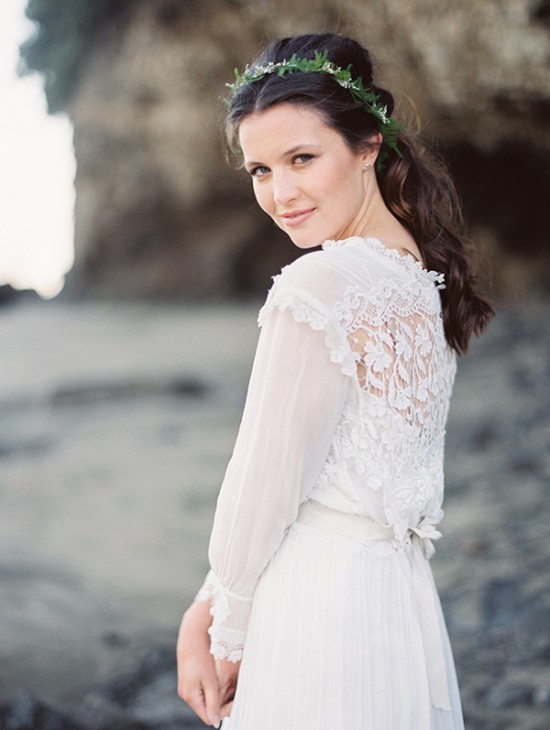 magnolia-rouge-newest-issue-beach