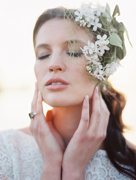 magnolia-rouge-newest-issue-beach