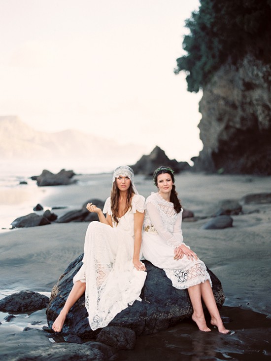 magnolia-rouge-newest-issue-beach