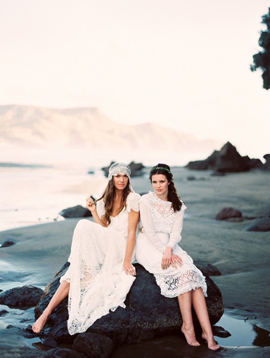 magnolia-rouge-newest-issue-beach