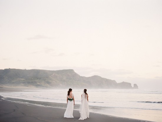 magnolia-rouge-newest-issue-beach