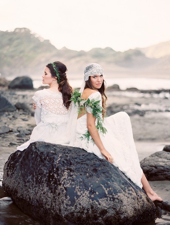 magnolia-rouge-newest-issue-beach
