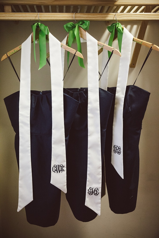 navy-and-green-southern-wedding