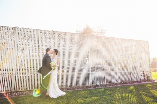 pastel-pink-wedding-at-the-adamson-house