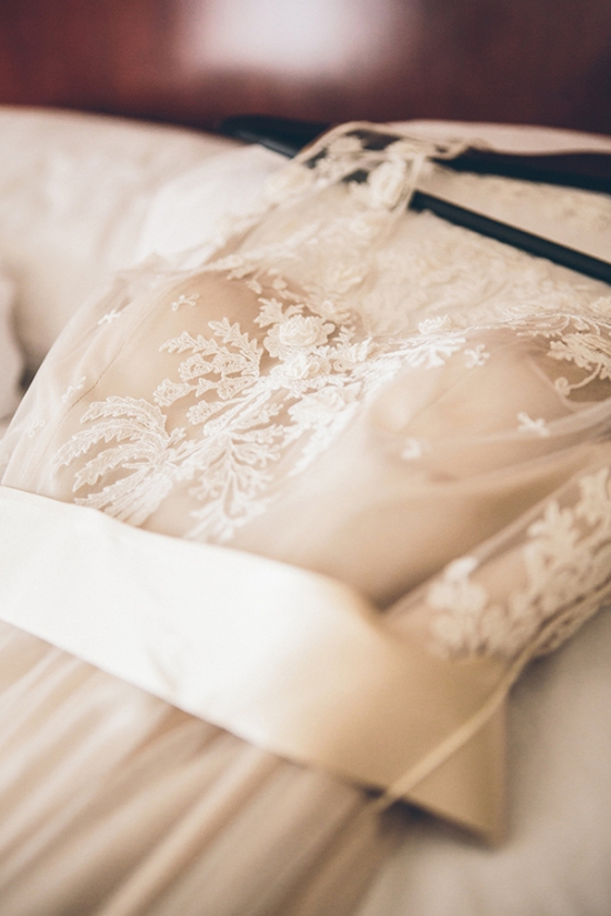 pastel-pink-wedding-at-the-adamson-house