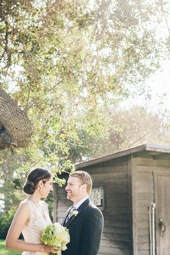 pastel-pink-wedding-at-the-adamson-house