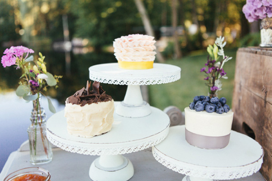 romantic-wedding-on-the-docks