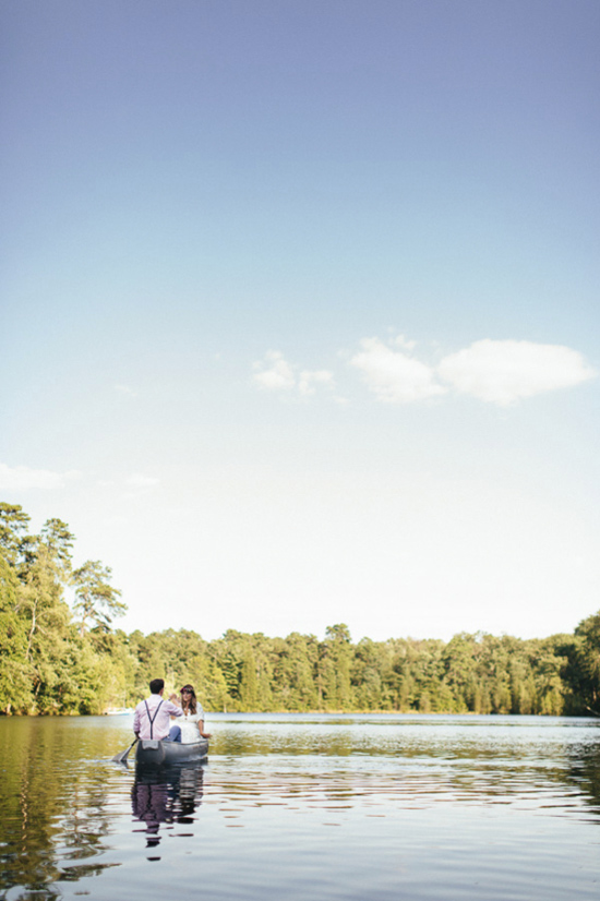 romantic-wedding-on-the-docks