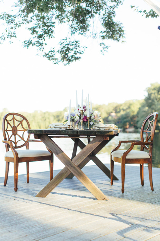 romantic-wedding-on-the-docks