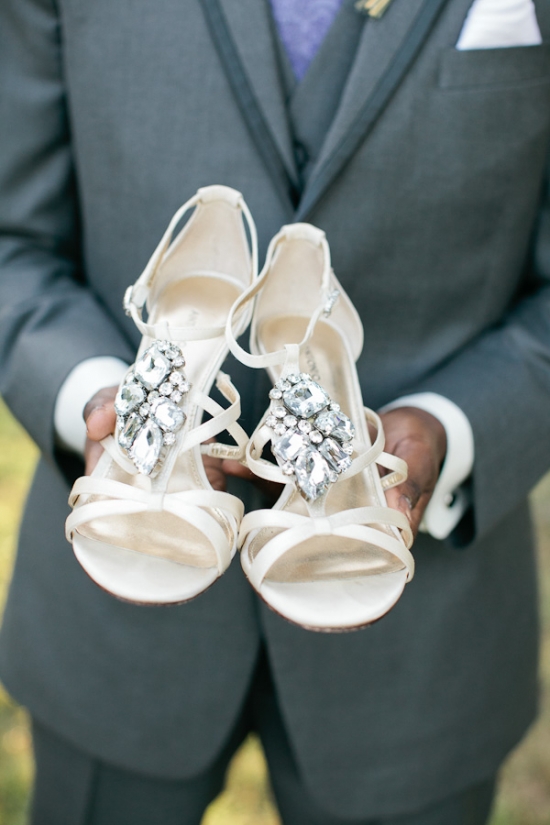 rustic-lush-lavender-wedding