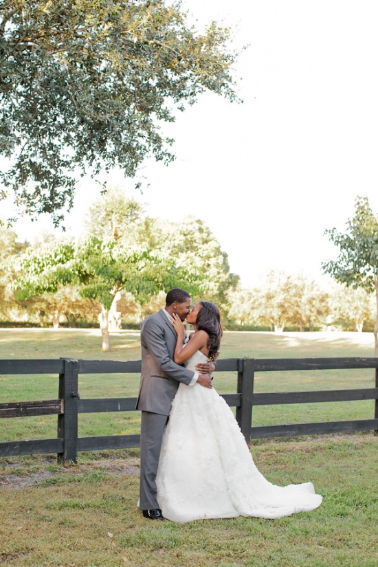 rustic-lush-lavender-wedding