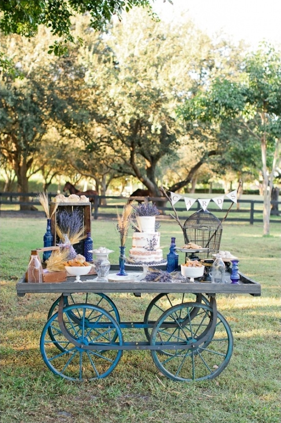 wedding cake wagon table ideas