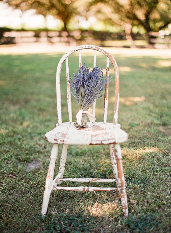 rustic-lush-lavender-wedding