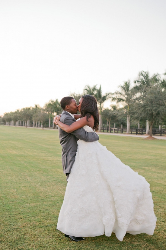 rustic-lush-lavender-wedding