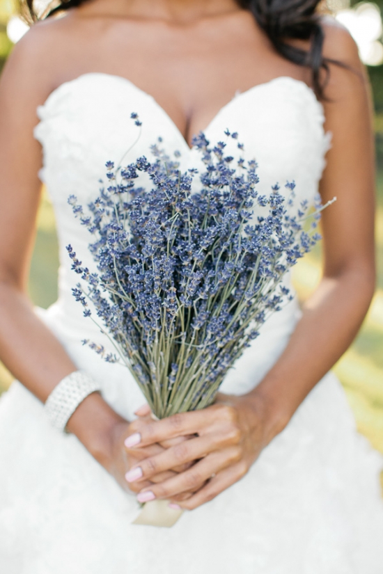 rustic-lush-lavender-wedding