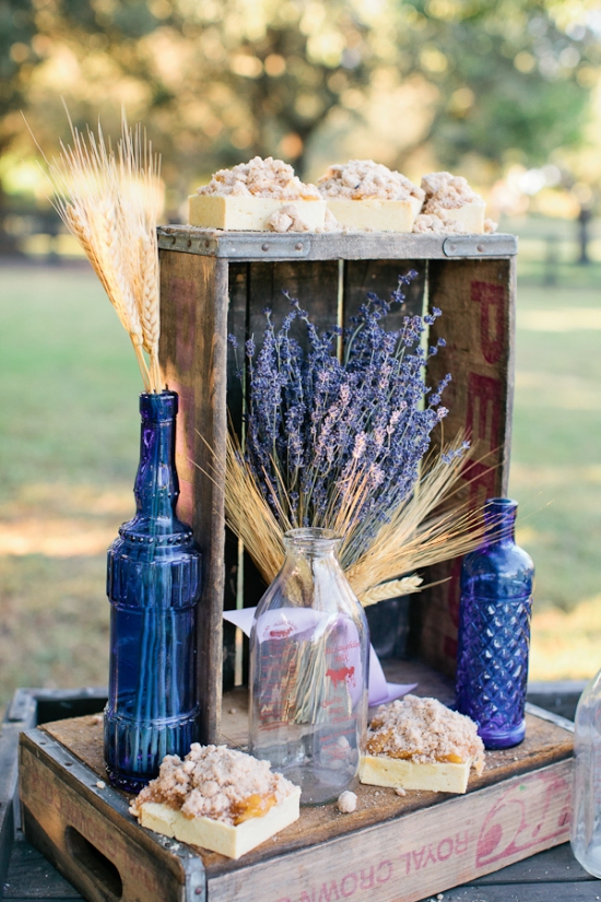 rustic-lush-lavender-wedding