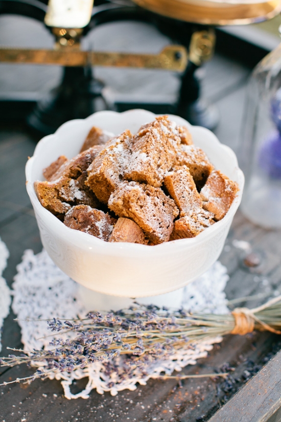 rustic-lush-lavender-wedding