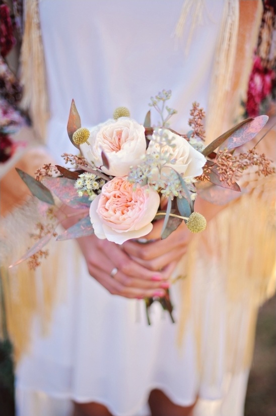 blush and cream bridesmaid bouquet