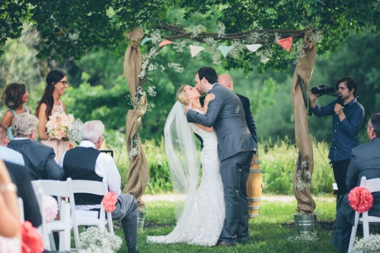 to-smash-or-not-to-smash-a-wedding