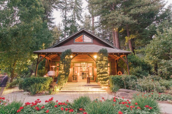 amazing-floral-ideas-for-your-forest
