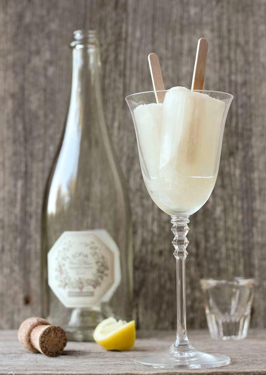 champagne popsicle signature wedding cocktail