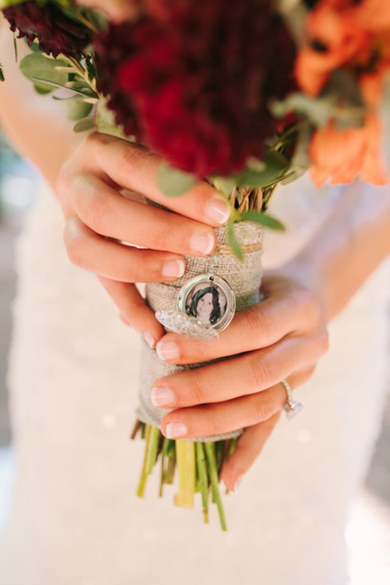 bold-and-bright-diy-wedding-in-the-woods