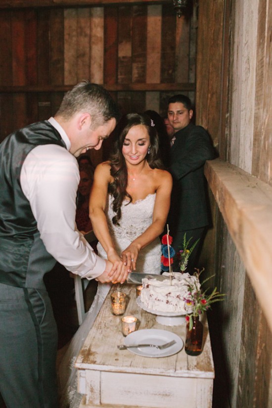bold-and-bright-diy-wedding-in-the-woods