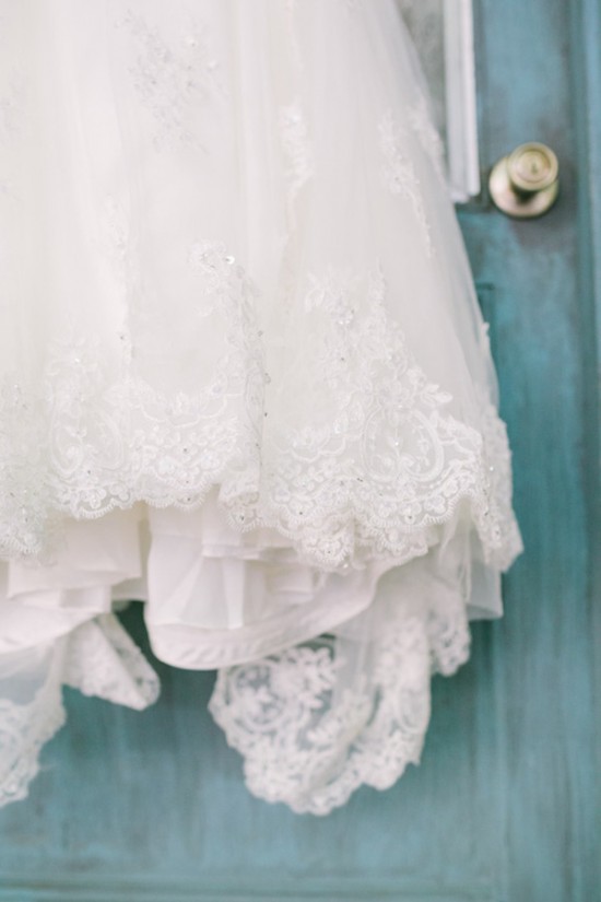 bold-and-bright-diy-wedding-in-the-woods