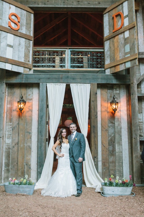 bold-and-bright-diy-wedding-in-the-woods