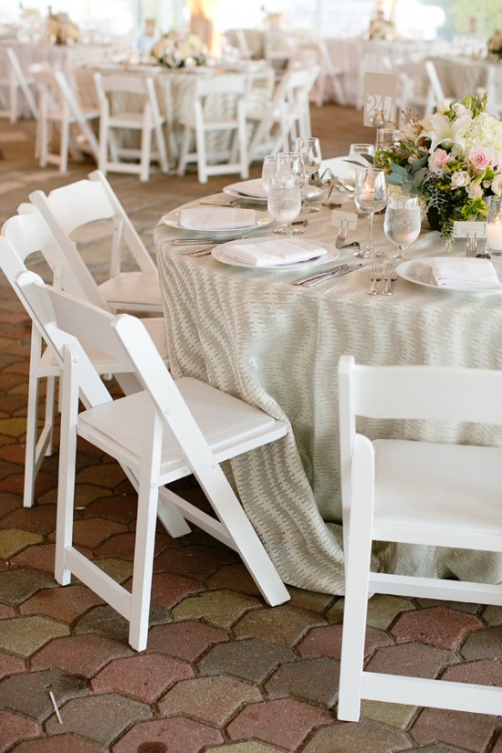 elegant-and-classic-pink-wedding-in
