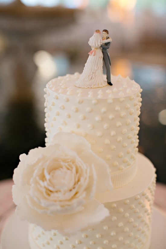 elegant-and-classic-pink-wedding-in