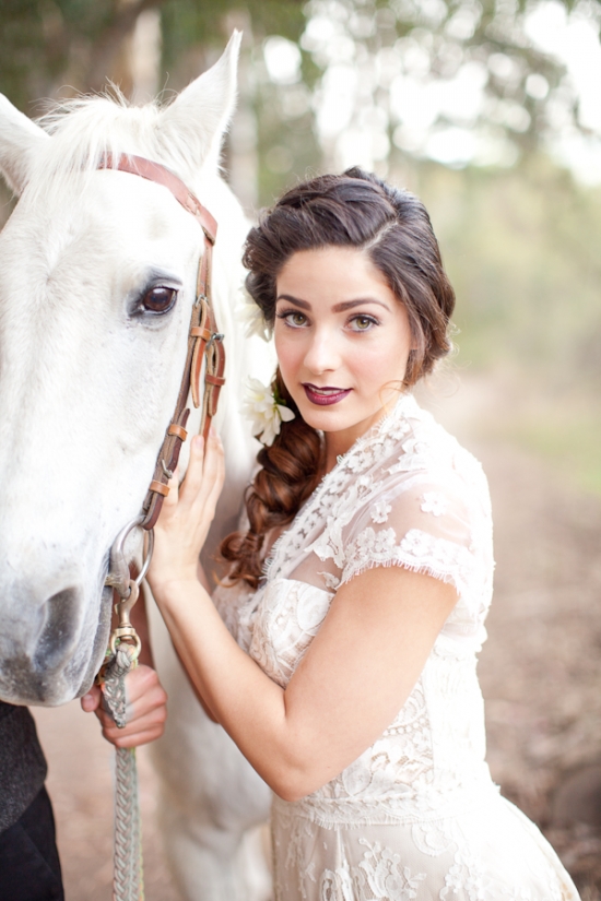 little-women-woodland-wedding-ideas