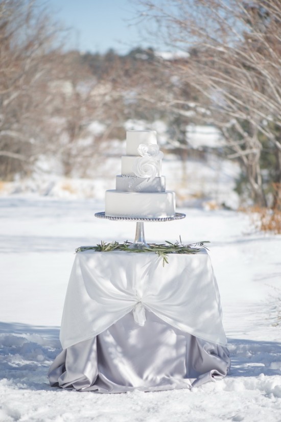 magical-winter-wedding-ideas