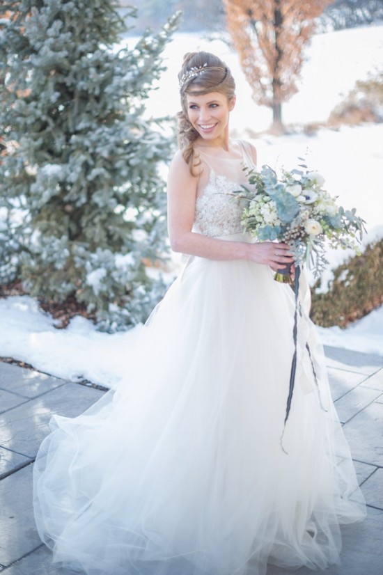 magical-winter-wedding-ideas