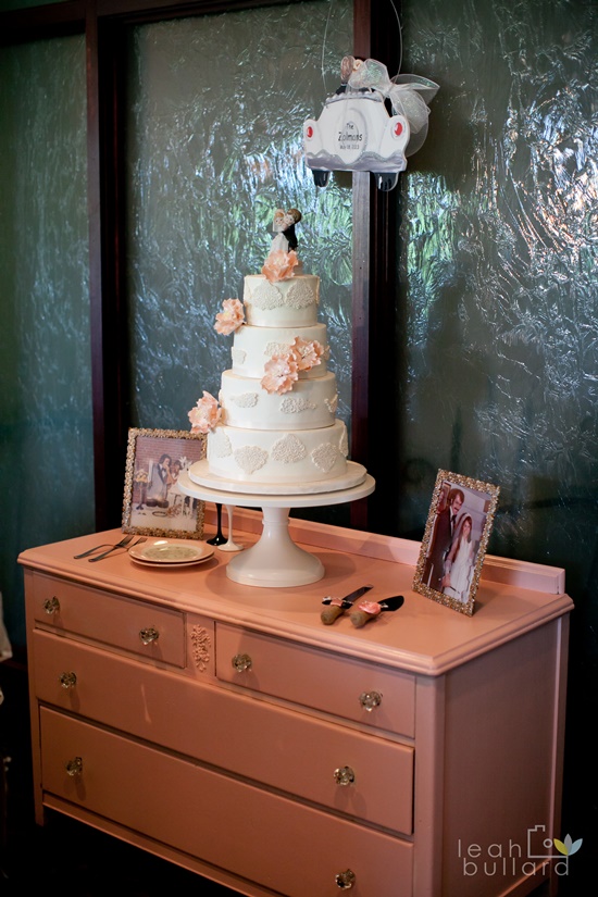 Pink and Black Knoxville Wedding