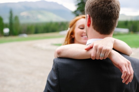 rain-and-shine-rustic-colorado-wedding