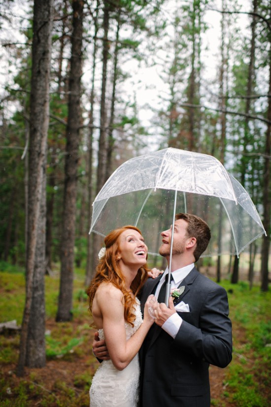 rain-and-shine-rustic-colorado-wedding