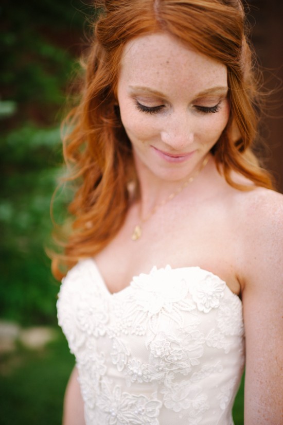 rain-and-shine-rustic-colorado-wedding