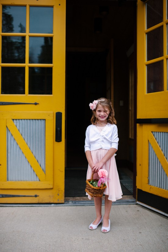 rain-and-shine-rustic-colorado-wedding