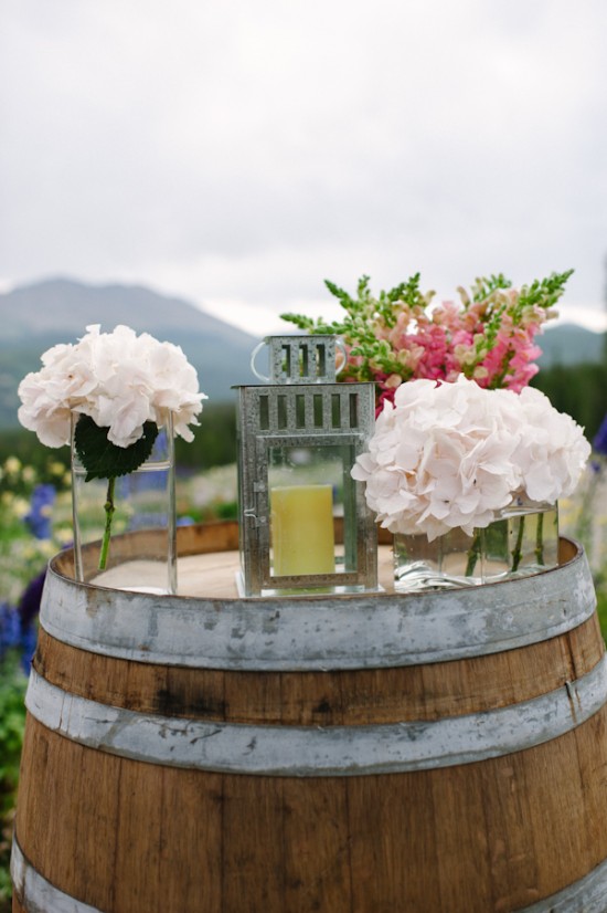 rain-and-shine-rustic-colorado-wedding
