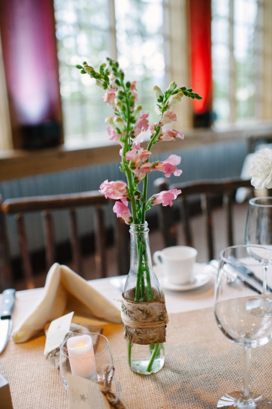 rain-and-shine-rustic-colorado-wedding