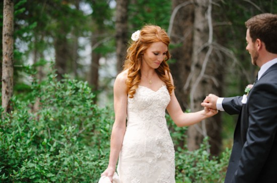 rain-and-shine-rustic-colorado-wedding