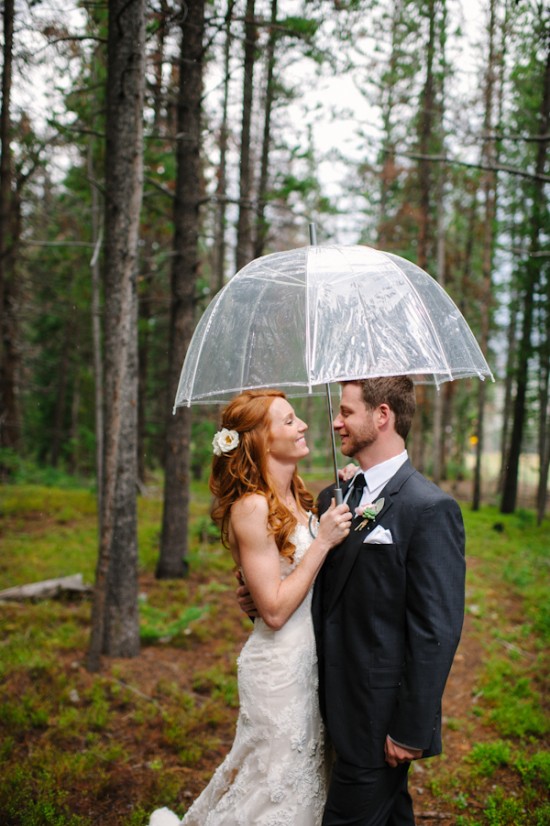 rain-and-shine-rustic-colorado-wedding